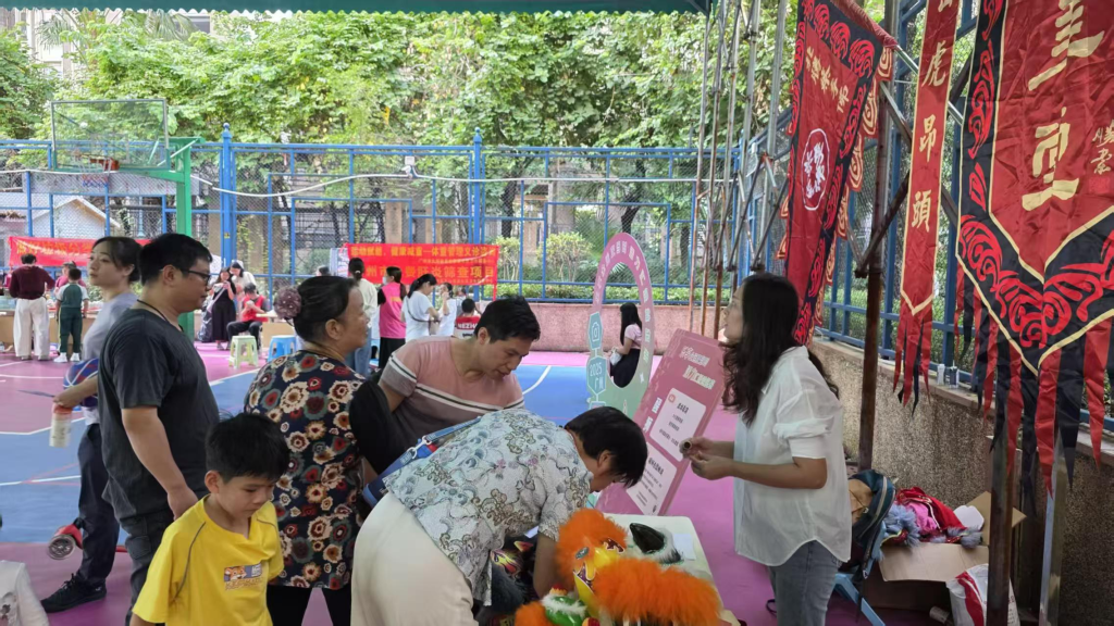 汇景全运月热力开场，峣华堂武医少年队展现岭南功夫风采