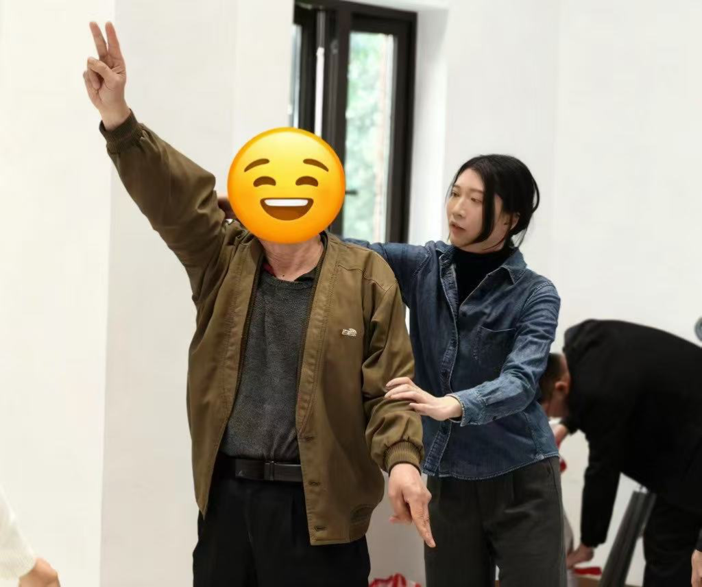 峣华堂武医走进东山街“邻里健心坊”