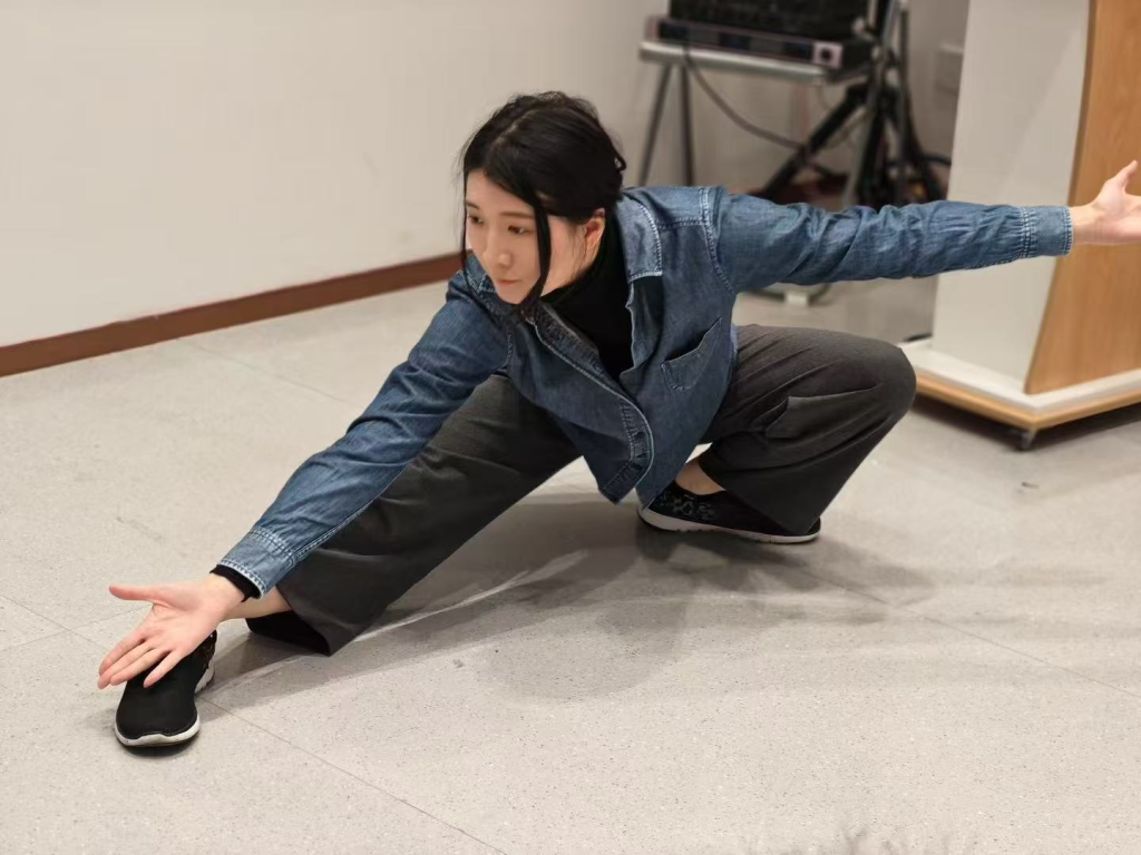 峣华堂武医走进东山街“邻里健心坊”